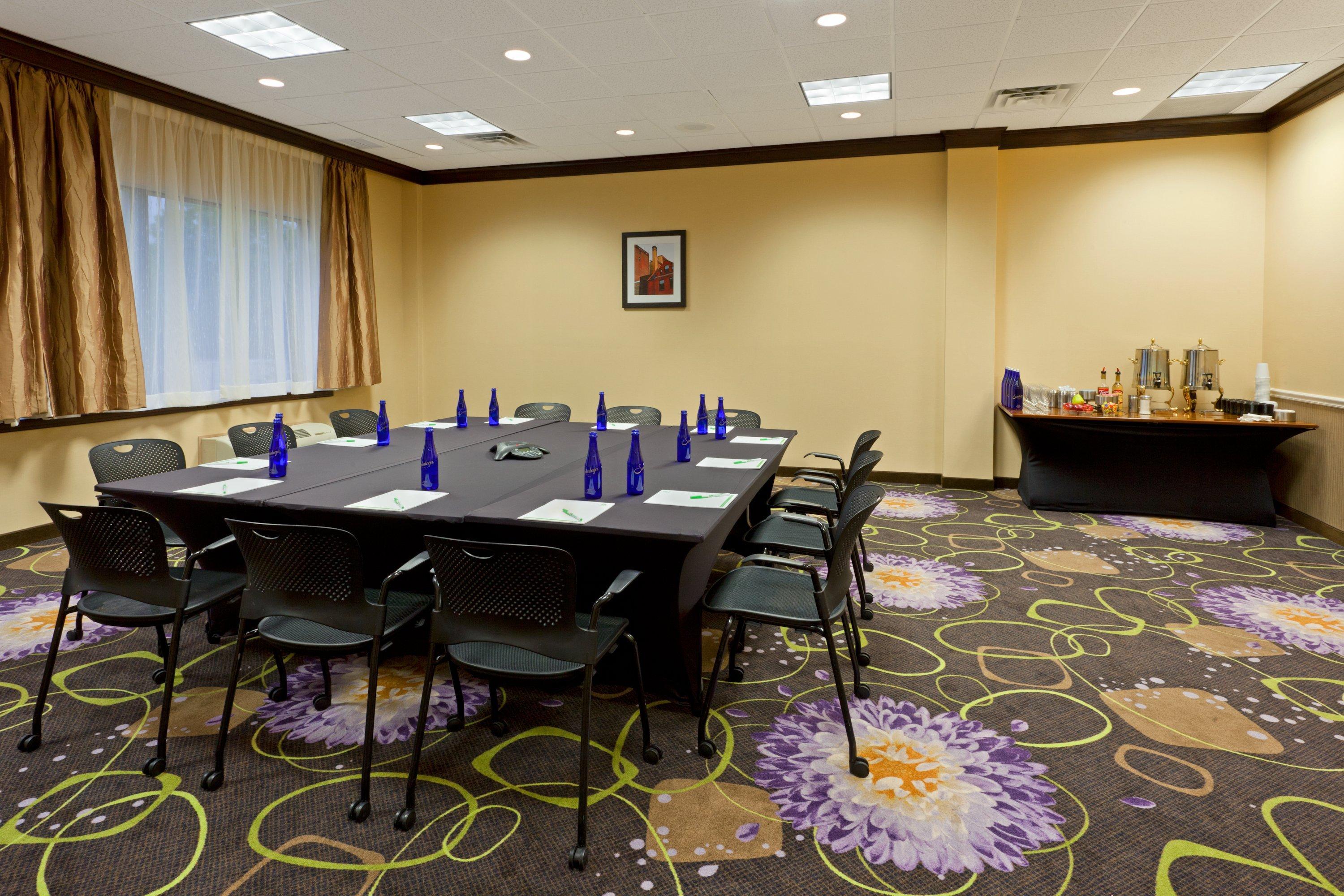 Holiday Inn Clark - Newark By Ihg Zaplecze biznesowe zdjęcie
