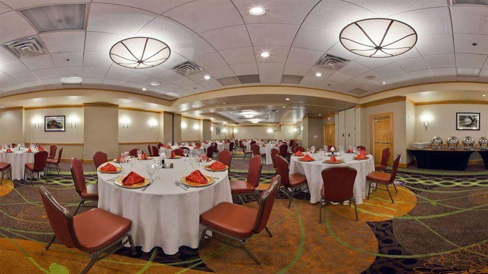 Holiday Inn Clark - Newark By Ihg Zewnętrze zdjęcie